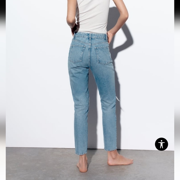 Zara Ripped High-Rise Rigid Fit Mom Ankle Length Jeans Size 6 - Picture 3 of 12
